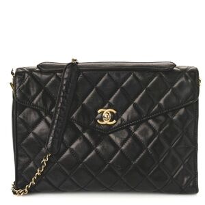 Chanel classic flap top handle Jumbo handbag black leather bag